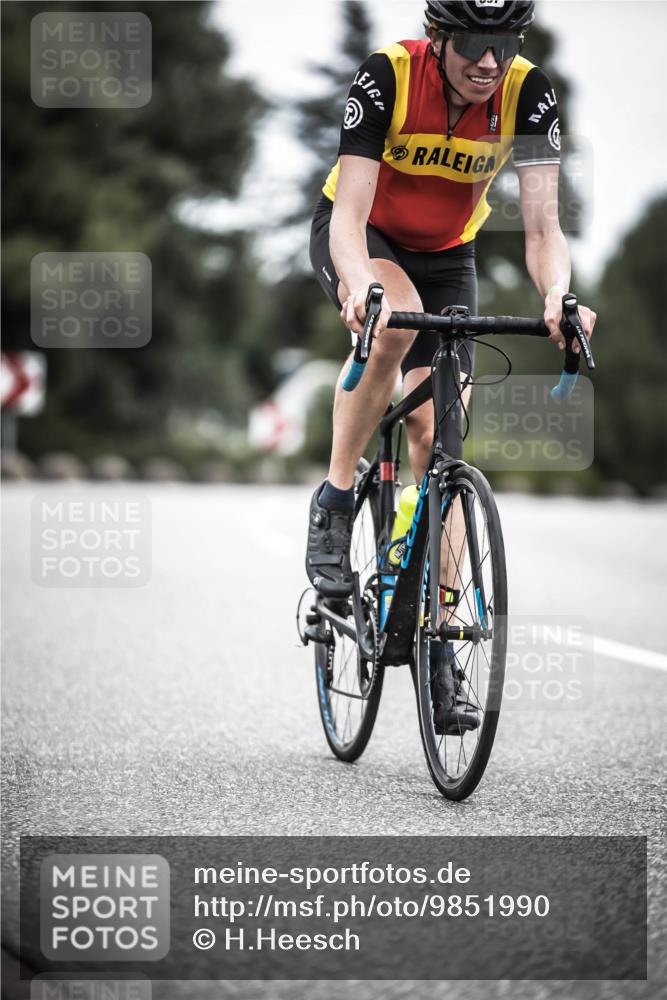21.06.2026 - 29. Vierlanden-Triathlon H.Heesch http://msf.ph/oto/9851990 21.06.2026 12:05:29 Radfahren 637, 662, 831, 897, 944 meine-sportfotos.de