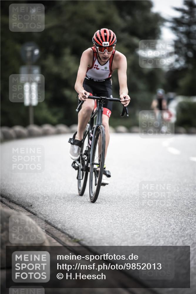 21.06.2026 - 29. Vierlanden-Triathlon H.Heesch http://msf.ph/oto/9852013 21.06.2026 12:05:36 Radfahren 662, 767, 842, 849, 874, 944 meine-sportfotos.de