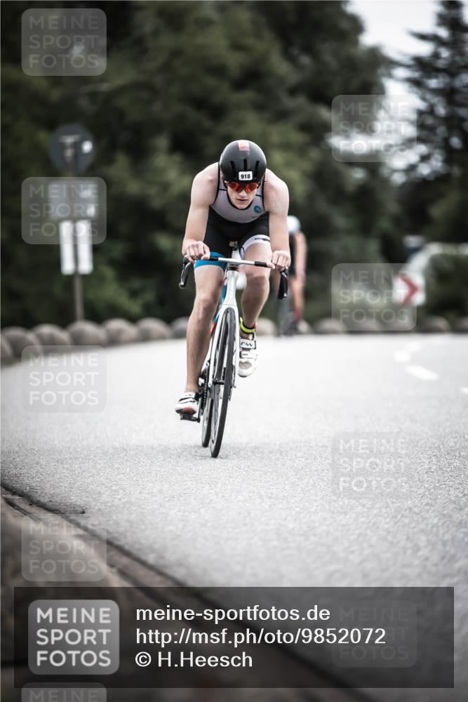 21.06.2026 - 29. Vierlanden-Triathlon H.Heesch http://msf.ph/oto/9852072 21.06.2026 12:05:45 Radfahren 721, 767, 842, 879, 918 meine-sportfotos.de