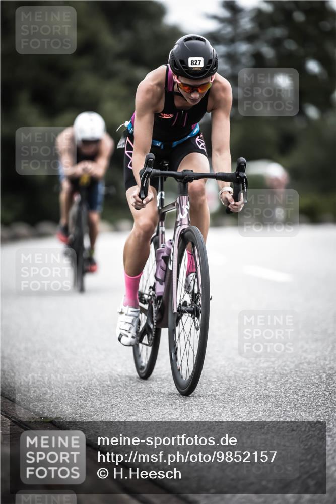 21.06.2026 - 29. Vierlanden-Triathlon H.Heesch http://msf.ph/oto/9852157 21.06.2026 12:05:53 Radfahren 827, 879, 927, 942, 955 meine-sportfotos.de