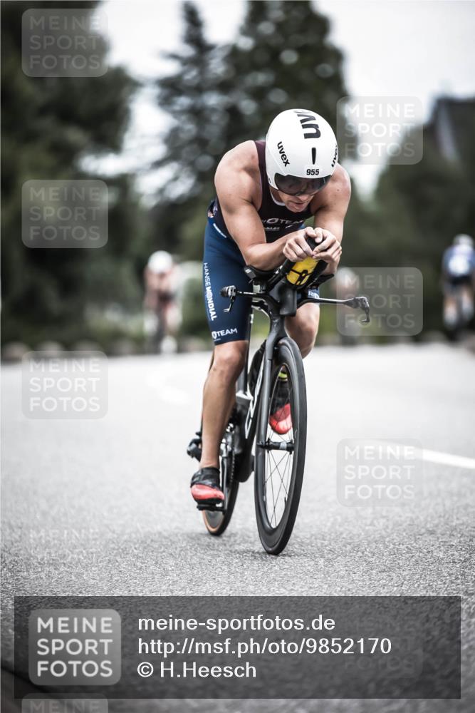 21.06.2026 - 29. Vierlanden-Triathlon H.Heesch http://msf.ph/oto/9852170 21.06.2026 12:05:54 Radfahren 827, 852, 927, 942, 955 meine-sportfotos.de