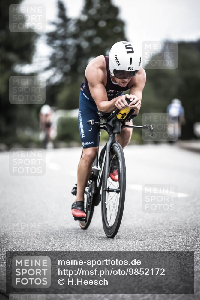 21.06.2026 - 29. Vierlanden-Triathlon H.Heesch http://msf.ph/oto/9852172 21.06.2026 12:05:54 Radfahren 827, 852, 927, 942, 955 meine-sportfotos.de
