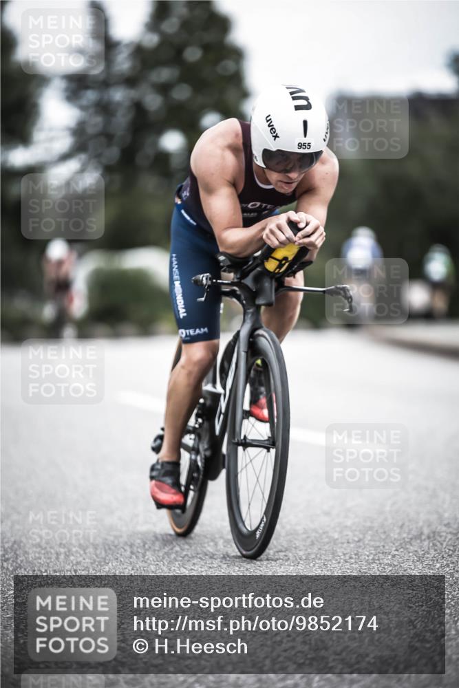 21.06.2026 - 29. Vierlanden-Triathlon H.Heesch http://msf.ph/oto/9852174 21.06.2026 12:05:54 Radfahren 827, 852, 927, 942, 955 meine-sportfotos.de