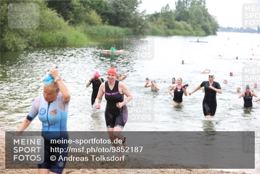 21.06.2026 - 29. Vierlanden-Triathlon Andreas Tolksdorf http://msf.ph/oto/9852187 21.06.2026 10:19:24 Schwimmen 502, 518, 522, 527, 534, 548, 566, 580, 594, 603, 624 meine-sportfotos.de