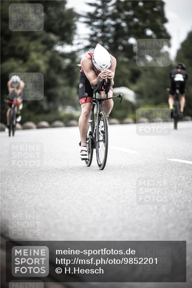 21.06.2026 - 29. Vierlanden-Triathlon H.Heesch http://msf.ph/oto/9852201 21.06.2026 12:05:57 Radfahren 827, 852, 927, 942, 955 meine-sportfotos.de