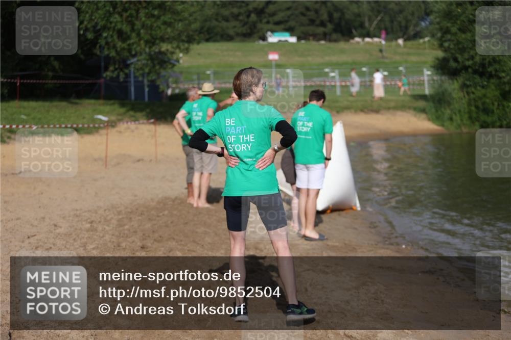 21.06.2026 - 29. Vierlanden-Triathlon Andreas Tolksdorf http://msf.ph/oto/9852504 21.06.2026 08:21:29 Schwimmen  meine-sportfotos.de