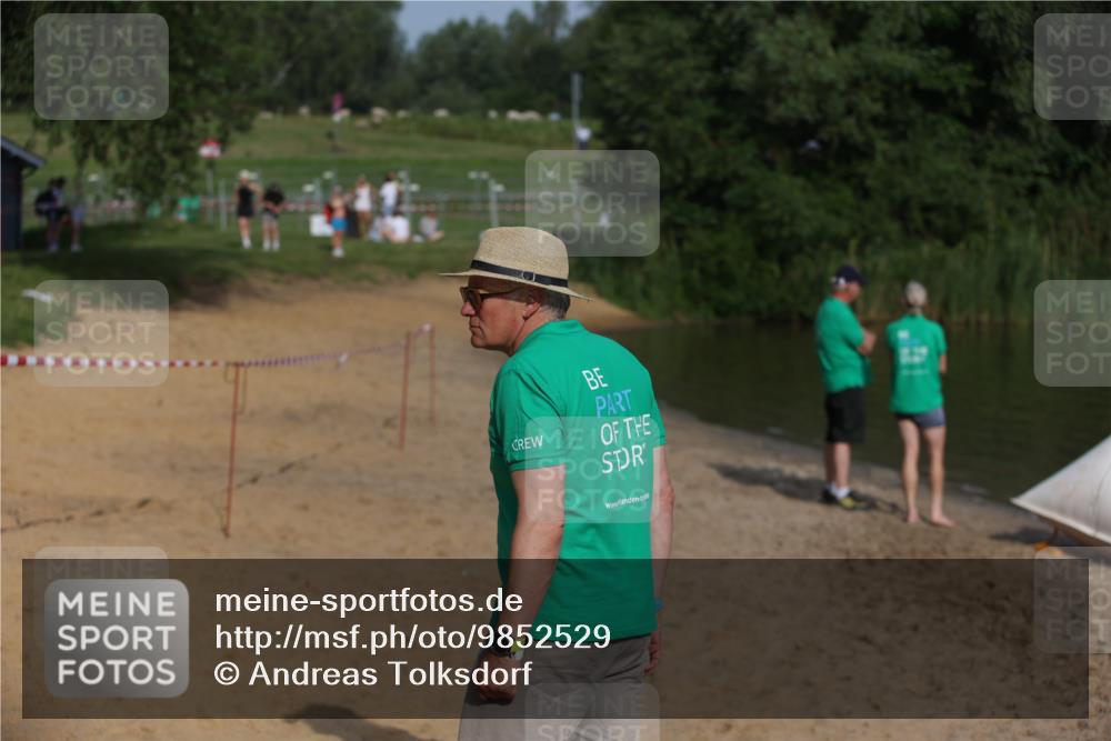 21.06.2026 - 29. Vierlanden-Triathlon Andreas Tolksdorf http://msf.ph/oto/9852529 21.06.2026 08:31:12 Schwimmen  meine-sportfotos.de