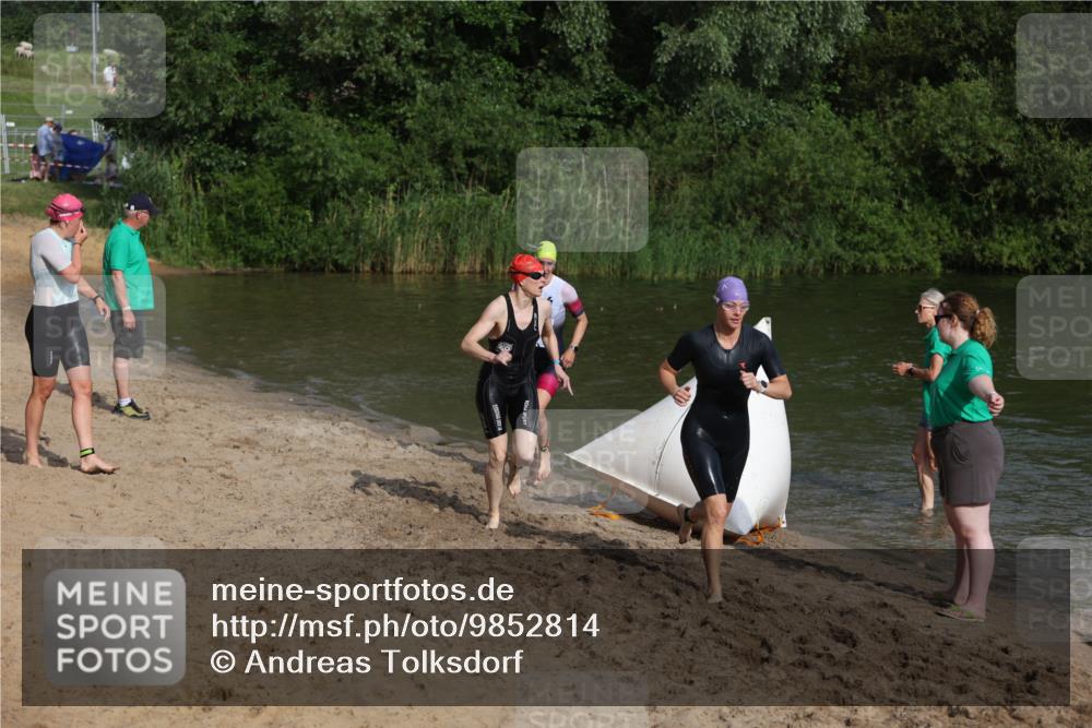21.06.2026 - 29. Vierlanden-Triathlon Andreas Tolksdorf http://msf.ph/oto/9852814 21.06.2026 08:36:00 Schwimmen  meine-sportfotos.de