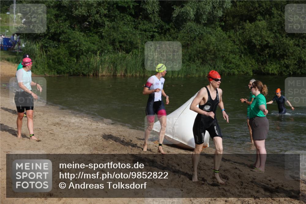 21.06.2026 - 29. Vierlanden-Triathlon Andreas Tolksdorf http://msf.ph/oto/9852822 21.06.2026 08:36:02 Schwimmen  meine-sportfotos.de