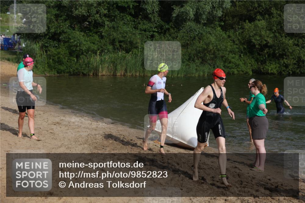 21.06.2026 - 29. Vierlanden-Triathlon Andreas Tolksdorf http://msf.ph/oto/9852823 21.06.2026 08:36:02 Schwimmen  meine-sportfotos.de