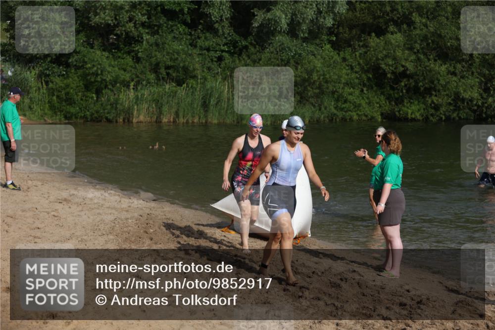21.06.2026 - 29. Vierlanden-Triathlon Andreas Tolksdorf http://msf.ph/oto/9852917 21.06.2026 08:36:32 Schwimmen 207 meine-sportfotos.de