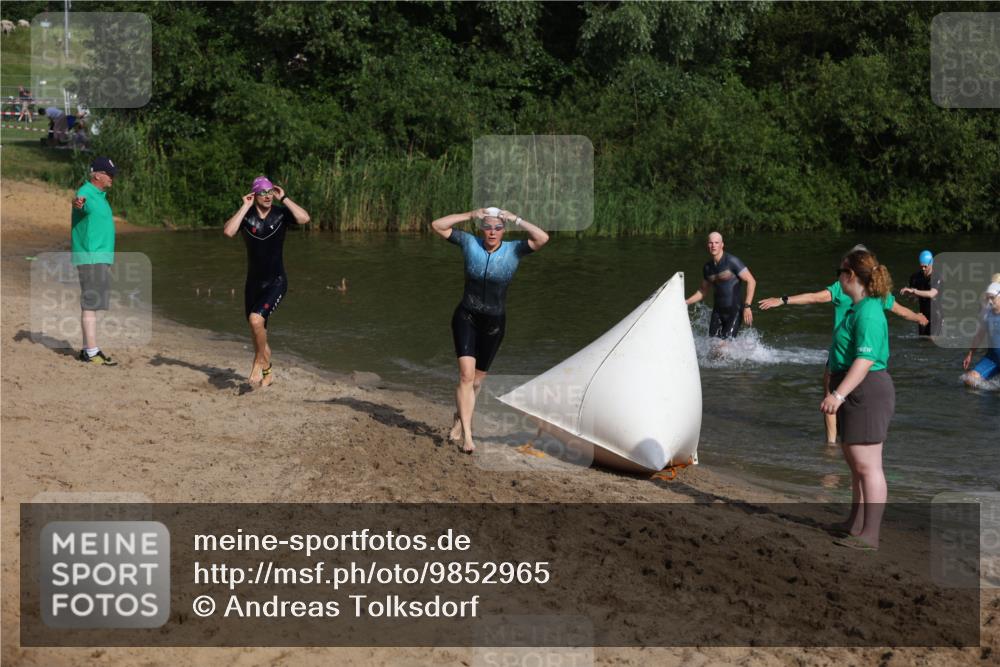 21.06.2026 - 29. Vierlanden-Triathlon Andreas Tolksdorf http://msf.ph/oto/9852965 21.06.2026 08:37:00 Schwimmen 24, 30, 63 meine-sportfotos.de