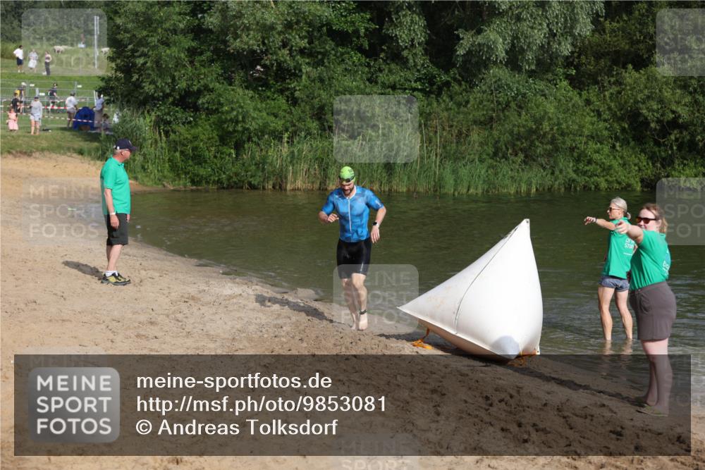21.06.2026 - 29. Vierlanden-Triathlon Andreas Tolksdorf http://msf.ph/oto/9853081 21.06.2026 08:37:37 Schwimmen 36 meine-sportfotos.de