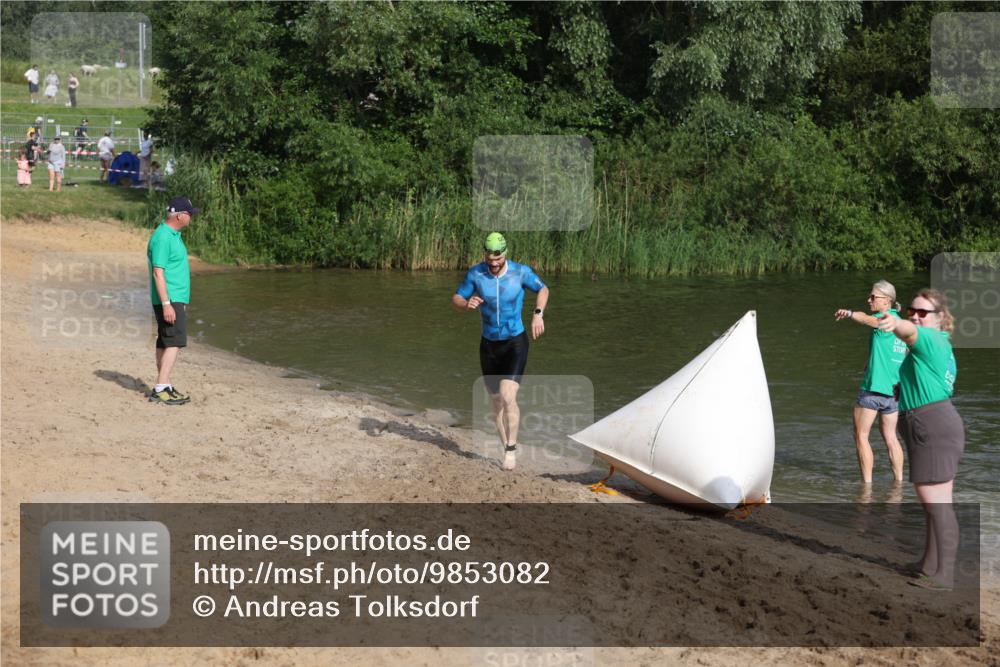 21.06.2026 - 29. Vierlanden-Triathlon Andreas Tolksdorf http://msf.ph/oto/9853082 21.06.2026 08:37:37 Schwimmen 36 meine-sportfotos.de