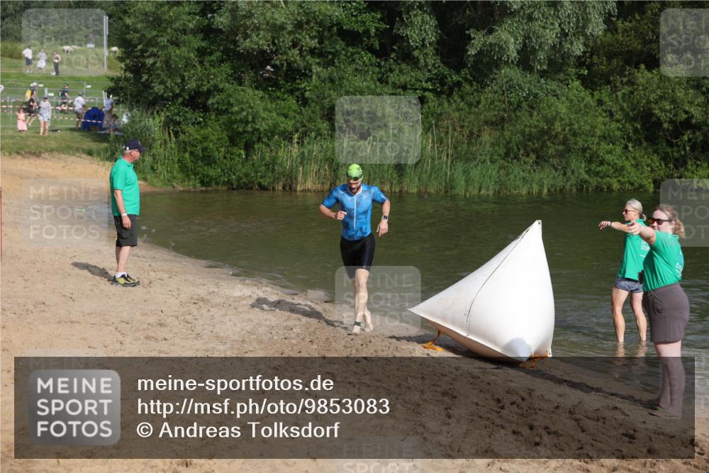 21.06.2026 - 29. Vierlanden-Triathlon Andreas Tolksdorf http://msf.ph/oto/9853083 21.06.2026 08:37:37 Schwimmen 36 meine-sportfotos.de
