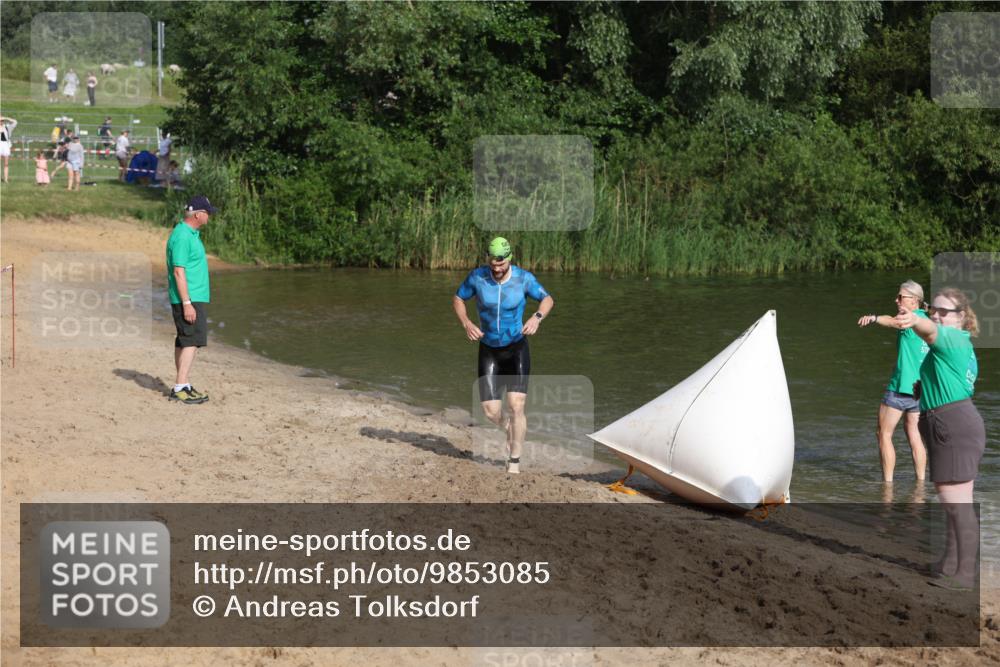 21.06.2026 - 29. Vierlanden-Triathlon Andreas Tolksdorf http://msf.ph/oto/9853085 21.06.2026 08:37:37 Schwimmen 36 meine-sportfotos.de