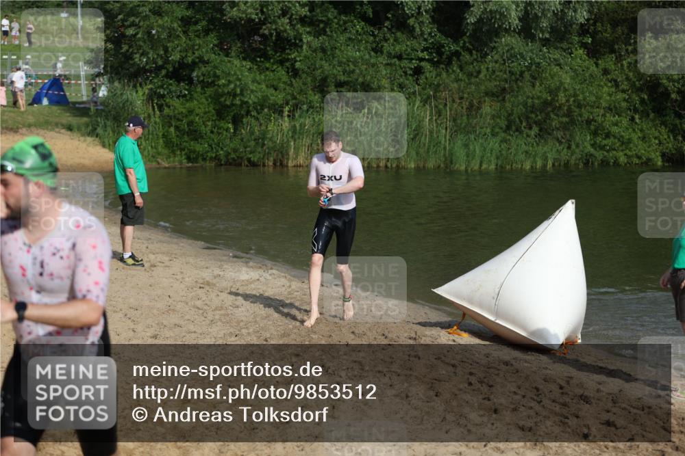 21.06.2026 - 29. Vierlanden-Triathlon Andreas Tolksdorf http://msf.ph/oto/9853512 21.06.2026 08:40:49 Schwimmen 18, 164 meine-sportfotos.de