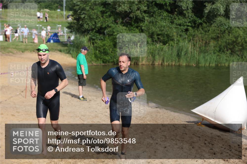 21.06.2026 - 29. Vierlanden-Triathlon Andreas Tolksdorf http://msf.ph/oto/9853548 21.06.2026 08:41:04 Schwimmen 99, 129, 132 meine-sportfotos.de