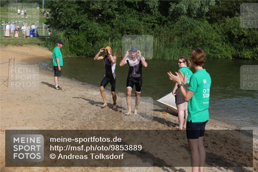 21.06.2026 - 29. Vierlanden-Triathlon Andreas Tolksdorf http://msf.ph/oto/9853889 21.06.2026 08:45:23 Schwimmen 69, 169, 173, 174, 219 meine-sportfotos.de