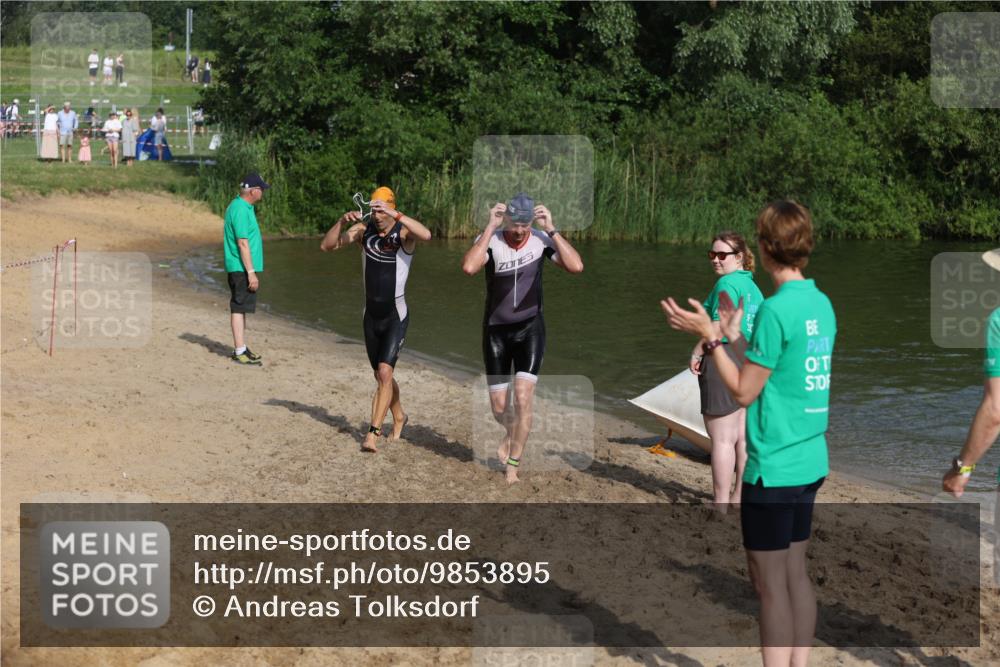 21.06.2026 - 29. Vierlanden-Triathlon Andreas Tolksdorf http://msf.ph/oto/9853895 21.06.2026 08:45:24 Schwimmen 69, 169, 173, 174, 219 meine-sportfotos.de