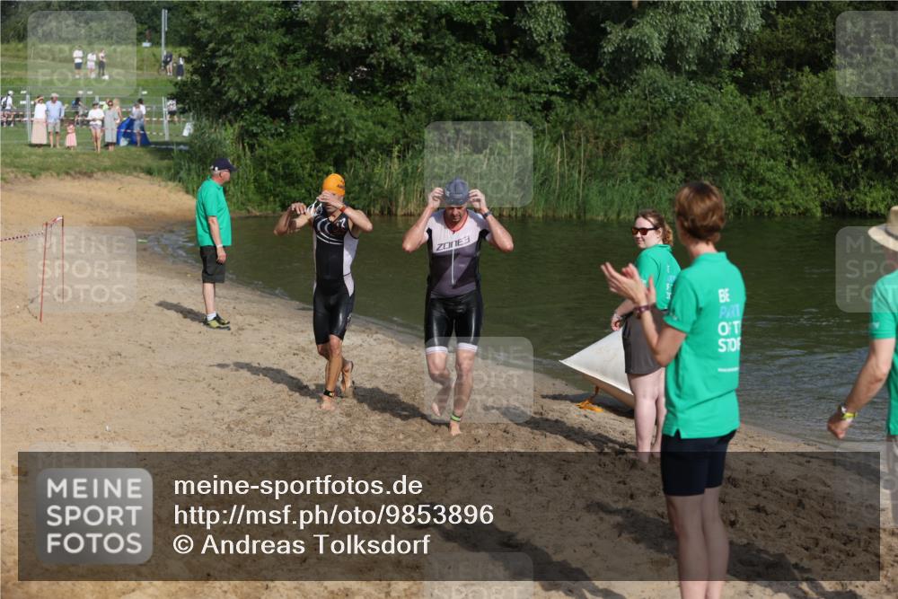 21.06.2026 - 29. Vierlanden-Triathlon Andreas Tolksdorf http://msf.ph/oto/9853896 21.06.2026 08:45:24 Schwimmen 69, 169, 173, 174, 219 meine-sportfotos.de