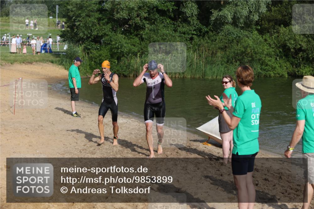 21.06.2026 - 29. Vierlanden-Triathlon Andreas Tolksdorf http://msf.ph/oto/9853899 21.06.2026 08:45:24 Schwimmen 69, 169, 173, 174, 219 meine-sportfotos.de
