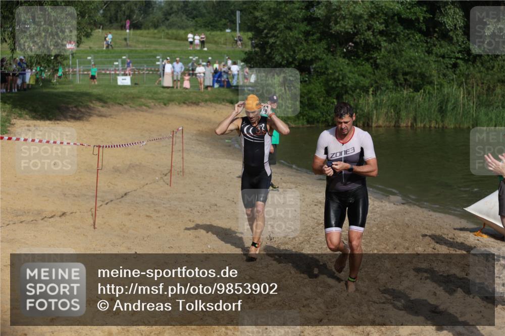 21.06.2026 - 29. Vierlanden-Triathlon Andreas Tolksdorf http://msf.ph/oto/9853902 21.06.2026 08:45:25 Schwimmen 69, 169, 173, 174, 219 meine-sportfotos.de
