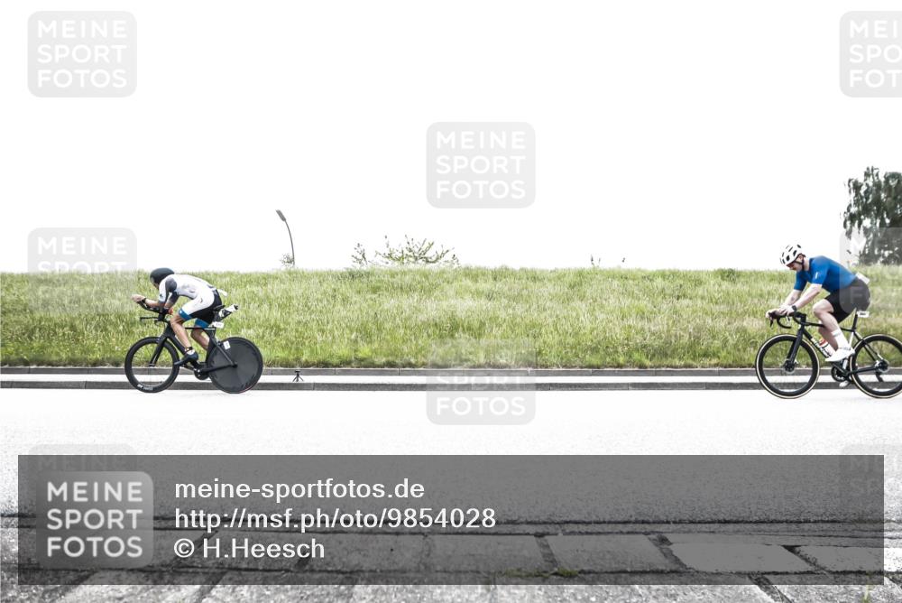 21.06.2026 - 29. Vierlanden-Triathlon H.Heesch http://msf.ph/oto/9854028 21.06.2026 10:31:04 Radfahren 175, 360, 505, 523, 580, 623 meine-sportfotos.de