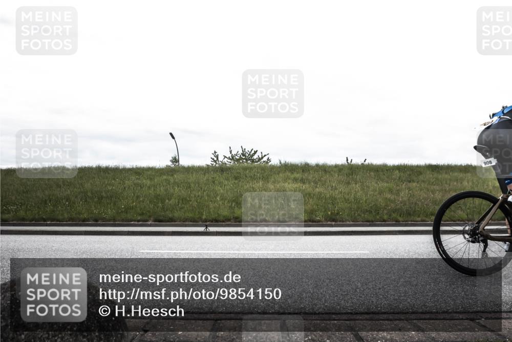 21.06.2026 - 29. Vierlanden-Triathlon H.Heesch http://msf.ph/oto/9854150 21.06.2026 12:07:32 Radfahren 670, 757, 908, 912, 921, 924, 925, 926, 933, 934, 938, 969 meine-sportfotos.de