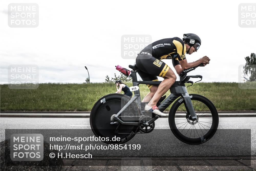 21.06.2026 - 29. Vierlanden-Triathlon H.Heesch http://msf.ph/oto/9854199 21.06.2026 12:08:38 Radfahren 246, 915 meine-sportfotos.de