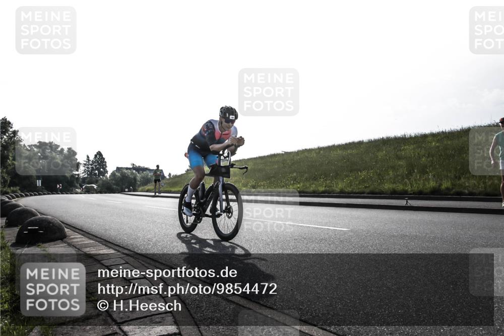 21.06.2026 - 29. Vierlanden-Triathlon H.Heesch http://msf.ph/oto/9854472 21.06.2026 08:57:26 Radfahren 186 meine-sportfotos.de