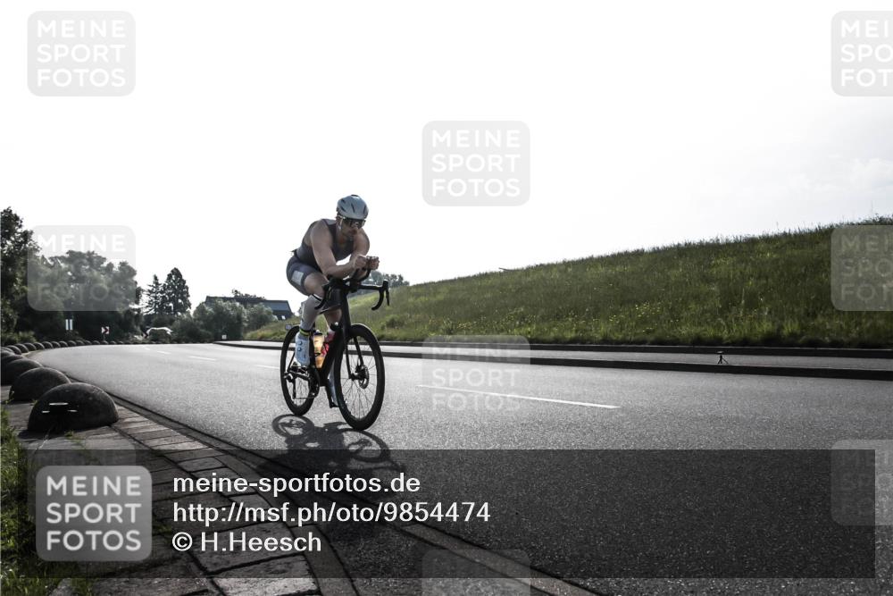 21.06.2026 - 29. Vierlanden-Triathlon H.Heesch http://msf.ph/oto/9854474 21.06.2026 08:57:36 Radfahren 35 meine-sportfotos.de