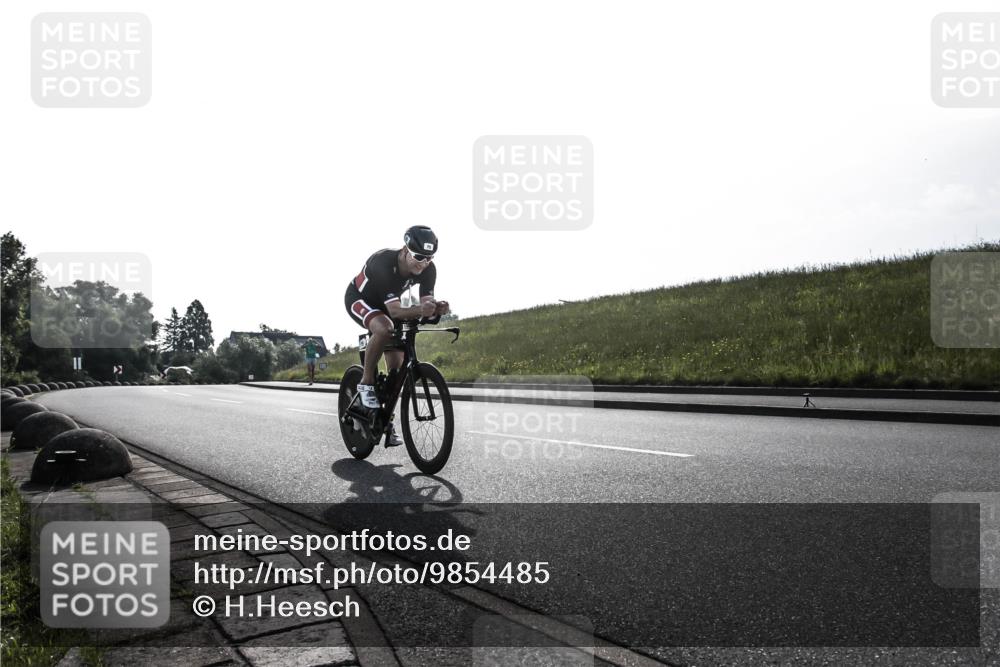 21.06.2026 - 29. Vierlanden-Triathlon H.Heesch http://msf.ph/oto/9854485 21.06.2026 08:58:37 Radfahren 75 meine-sportfotos.de