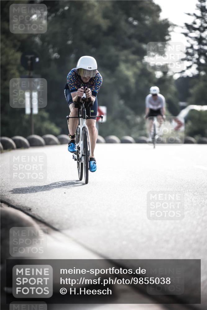 21.06.2026 - 29. Vierlanden-Triathlon H.Heesch http://msf.ph/oto/9855038 21.06.2026 08:50:28 Radfahren 72, 145 meine-sportfotos.de