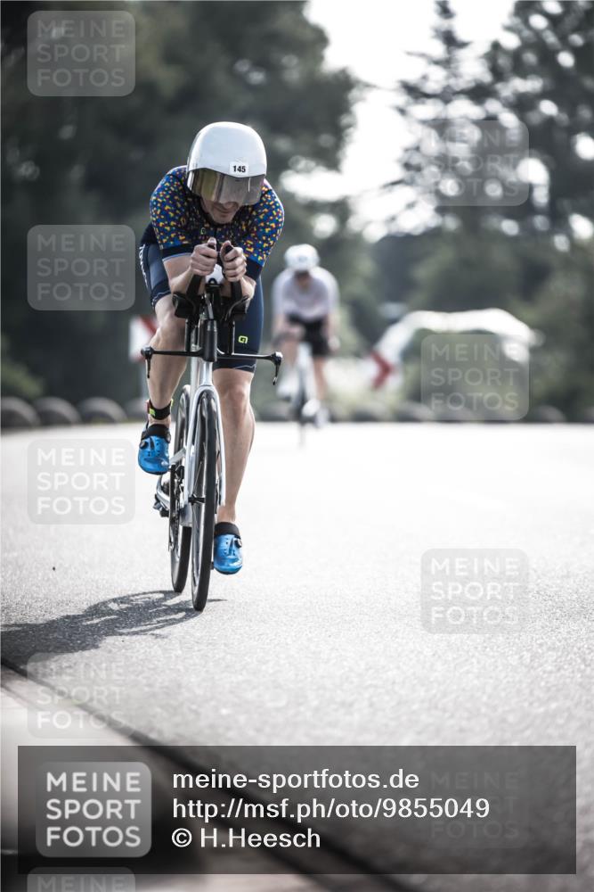 21.06.2026 - 29. Vierlanden-Triathlon H.Heesch http://msf.ph/oto/9855049 21.06.2026 08:50:28 Radfahren 72, 145 meine-sportfotos.de