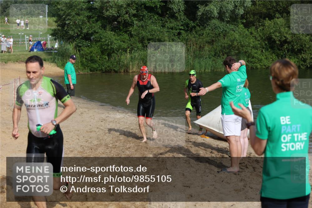 21.06.2026 - 29. Vierlanden-Triathlon Andreas Tolksdorf http://msf.ph/oto/9855105 21.06.2026 08:50:46 Schwimmen 100, 163, 179, 1353 meine-sportfotos.de