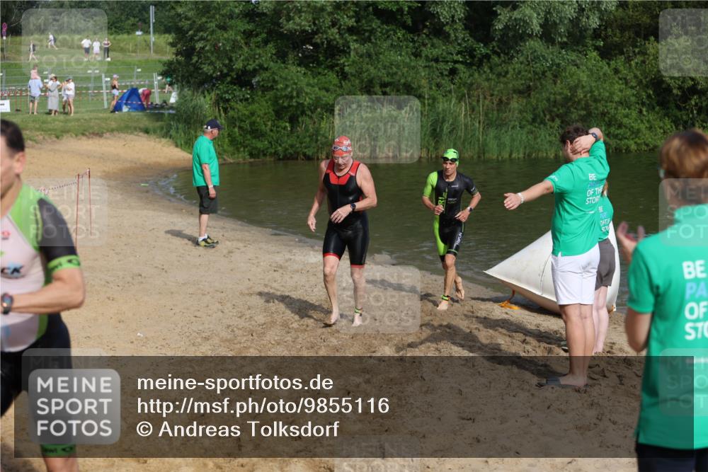 21.06.2026 - 29. Vierlanden-Triathlon Andreas Tolksdorf http://msf.ph/oto/9855116 21.06.2026 08:50:47 Schwimmen 100, 163, 179, 1353 meine-sportfotos.de