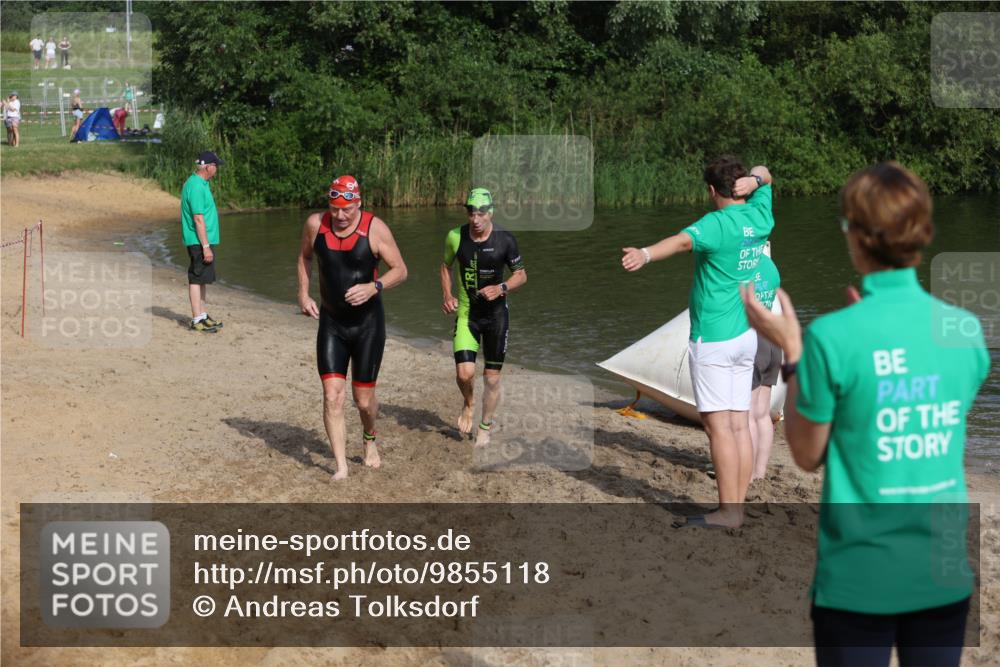 21.06.2026 - 29. Vierlanden-Triathlon Andreas Tolksdorf http://msf.ph/oto/9855118 21.06.2026 08:50:48 Schwimmen 100, 163, 179, 1353 meine-sportfotos.de
