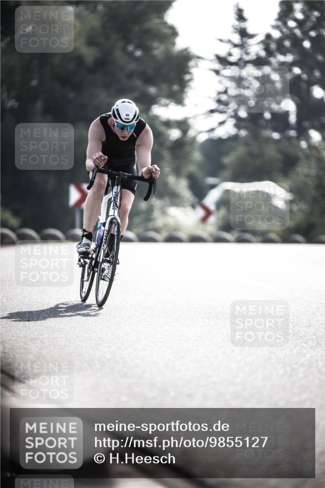 21.06.2026 - 29. Vierlanden-Triathlon H.Heesch http://msf.ph/oto/9855127 21.06.2026 08:50:55 Radfahren 14, 78, 82 meine-sportfotos.de
