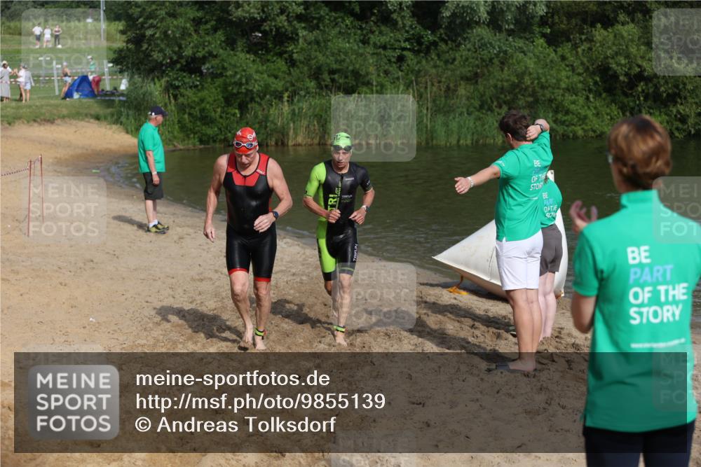21.06.2026 - 29. Vierlanden-Triathlon Andreas Tolksdorf http://msf.ph/oto/9855139 21.06.2026 08:50:48 Schwimmen 100, 163, 179, 1353 meine-sportfotos.de