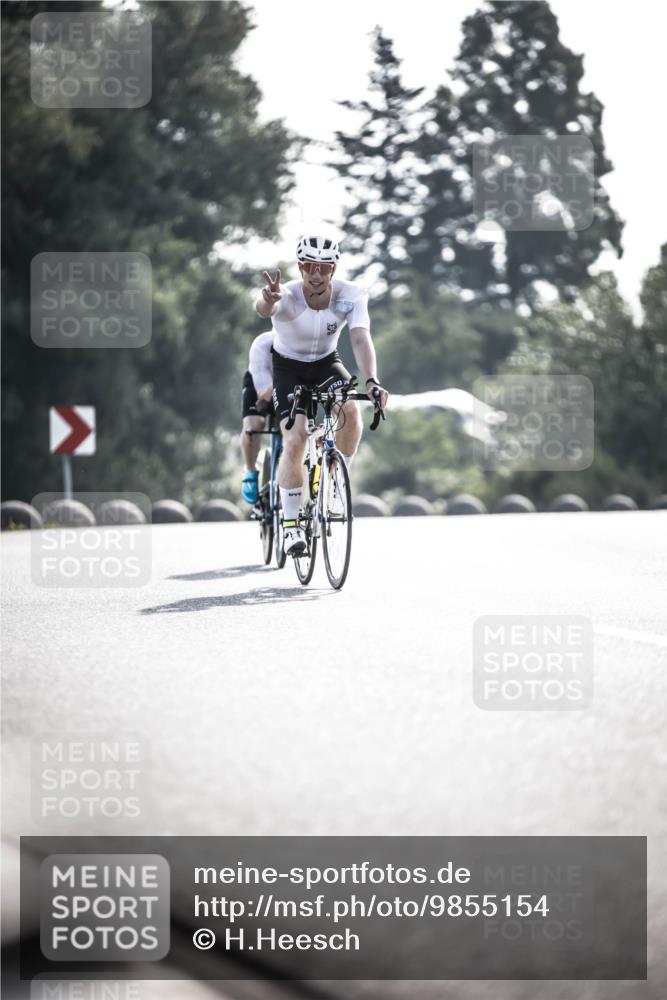 21.06.2026 - 29. Vierlanden-Triathlon H.Heesch http://msf.ph/oto/9855154 21.06.2026 08:51:03 Radfahren 7, 210 meine-sportfotos.de