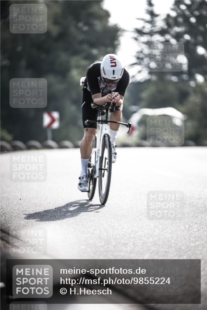 21.06.2026 - 29. Vierlanden-Triathlon H.Heesch http://msf.ph/oto/9855224 21.06.2026 08:51:40 Radfahren 148 meine-sportfotos.de