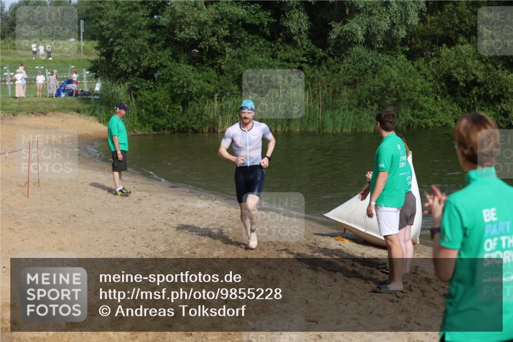 21.06.2026 - 29. Vierlanden-Triathlon Andreas Tolksdorf http://msf.ph/oto/9855228 21.06.2026 08:51:10 Schwimmen 50, 68 meine-sportfotos.de