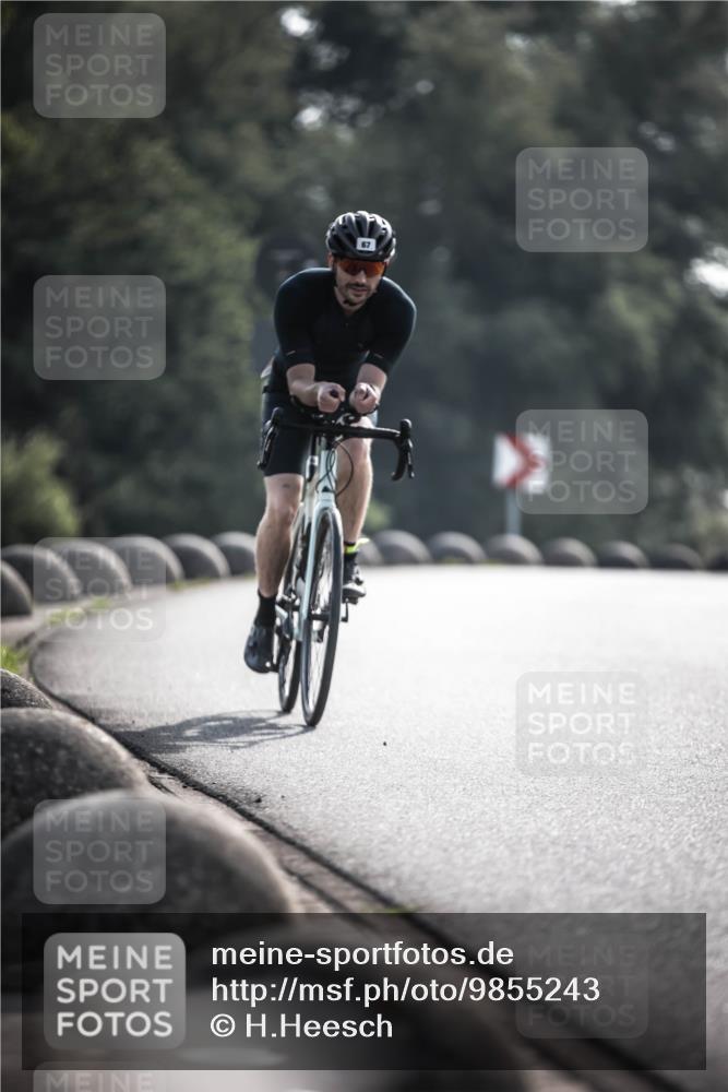21.06.2026 - 29. Vierlanden-Triathlon H.Heesch http://msf.ph/oto/9855243 21.06.2026 08:51:53 Radfahren 67 meine-sportfotos.de