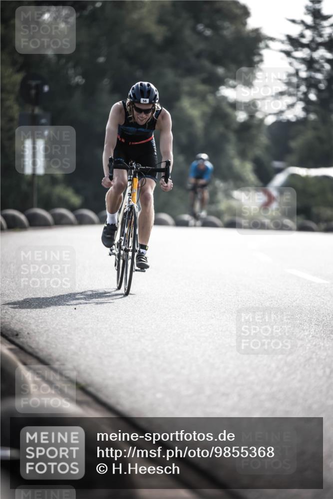 21.06.2026 - 29. Vierlanden-Triathlon H.Heesch http://msf.ph/oto/9855368 21.06.2026 08:52:25 Radfahren 56, 108 meine-sportfotos.de