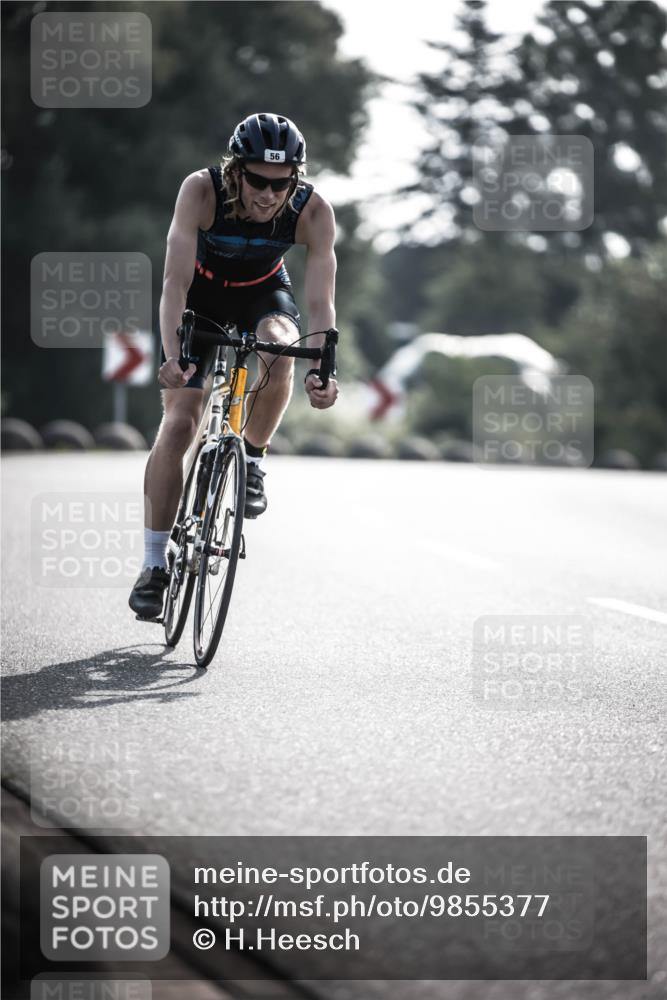 21.06.2026 - 29. Vierlanden-Triathlon H.Heesch http://msf.ph/oto/9855377 21.06.2026 08:52:25 Radfahren 56, 108 meine-sportfotos.de
