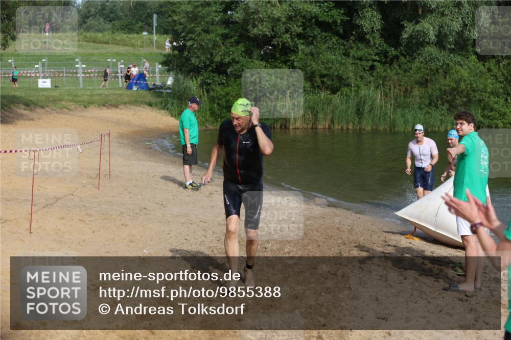 21.06.2026 - 29. Vierlanden-Triathlon Andreas Tolksdorf http://msf.ph/oto/9855388 21.06.2026 08:52:10 Schwimmen 5, 58, 171 meine-sportfotos.de