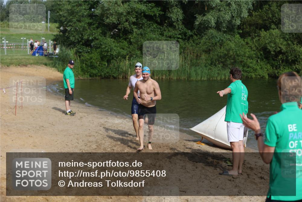 21.06.2026 - 29. Vierlanden-Triathlon Andreas Tolksdorf http://msf.ph/oto/9855408 21.06.2026 08:52:12 Schwimmen 5, 58, 171, 181 meine-sportfotos.de