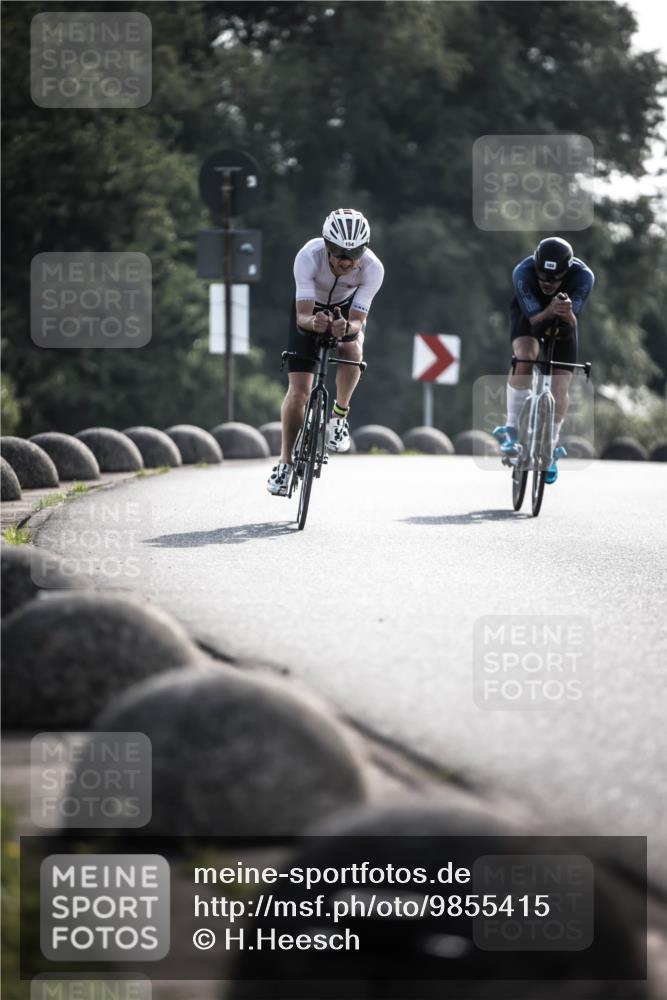 21.06.2026 - 29. Vierlanden-Triathlon H.Heesch http://msf.ph/oto/9855415 21.06.2026 08:52:41 Radfahren 154, 184 meine-sportfotos.de
