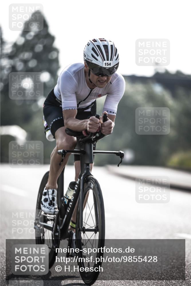 21.06.2026 - 29. Vierlanden-Triathlon H.Heesch http://msf.ph/oto/9855428 21.06.2026 08:52:43 Radfahren 154, 184 meine-sportfotos.de